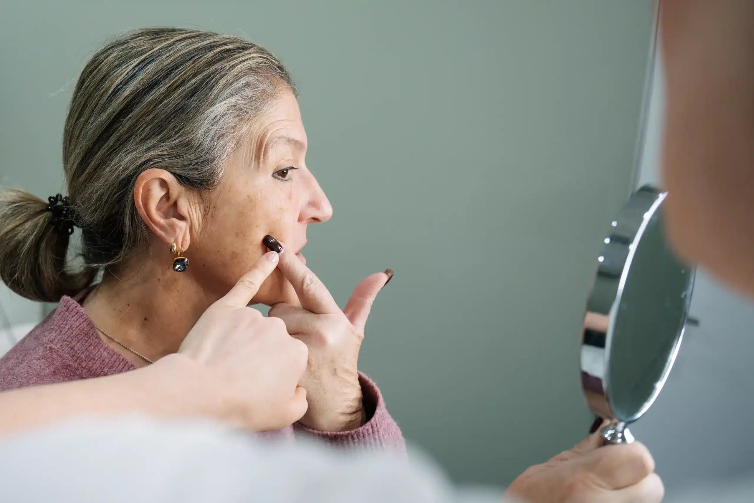 How to decide if Jawline Laxity Treatment Right for Me