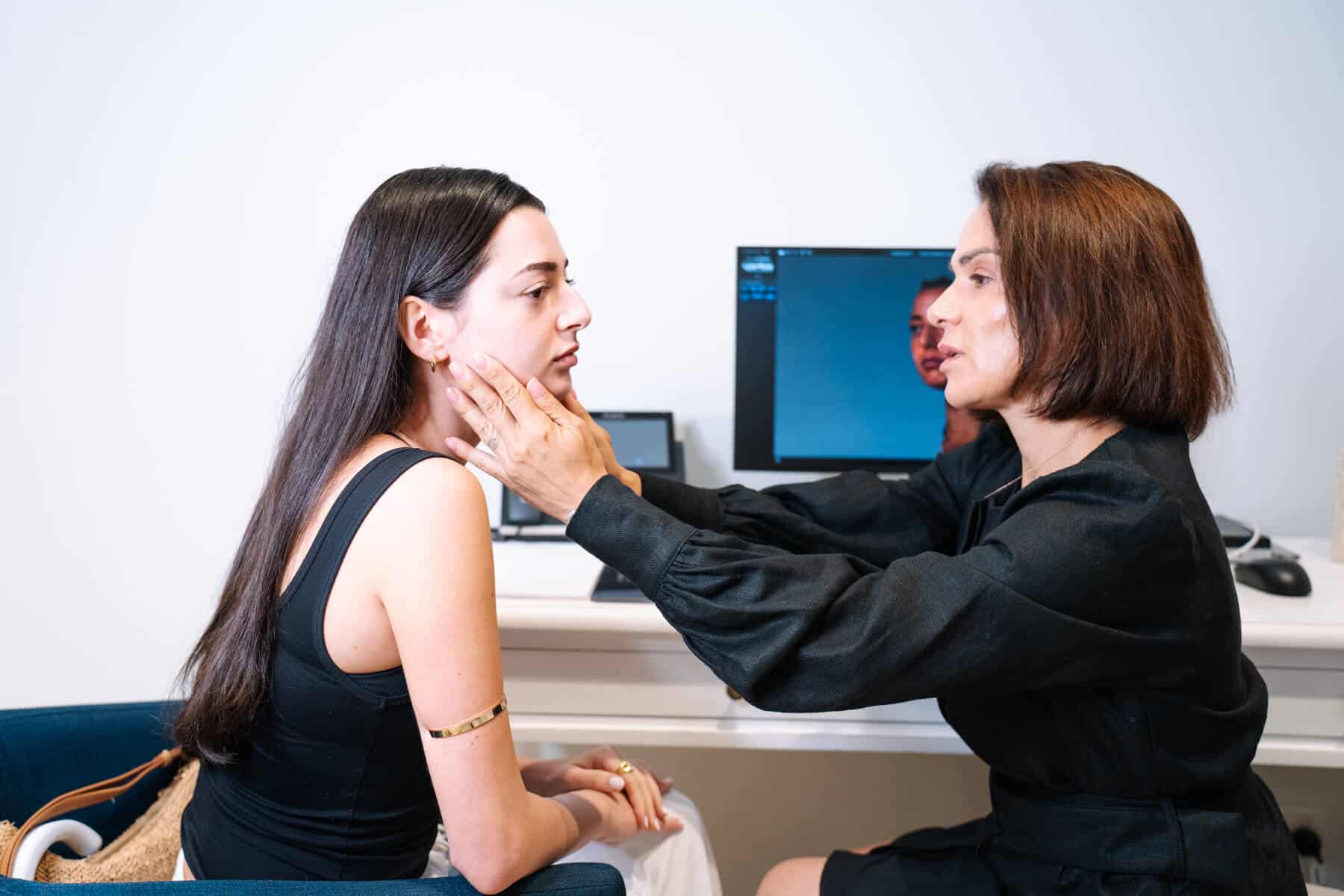 Patient in a consult with cosmetic doctor at Brisbane Contour Clinics for exosomes for skin biostimulation
