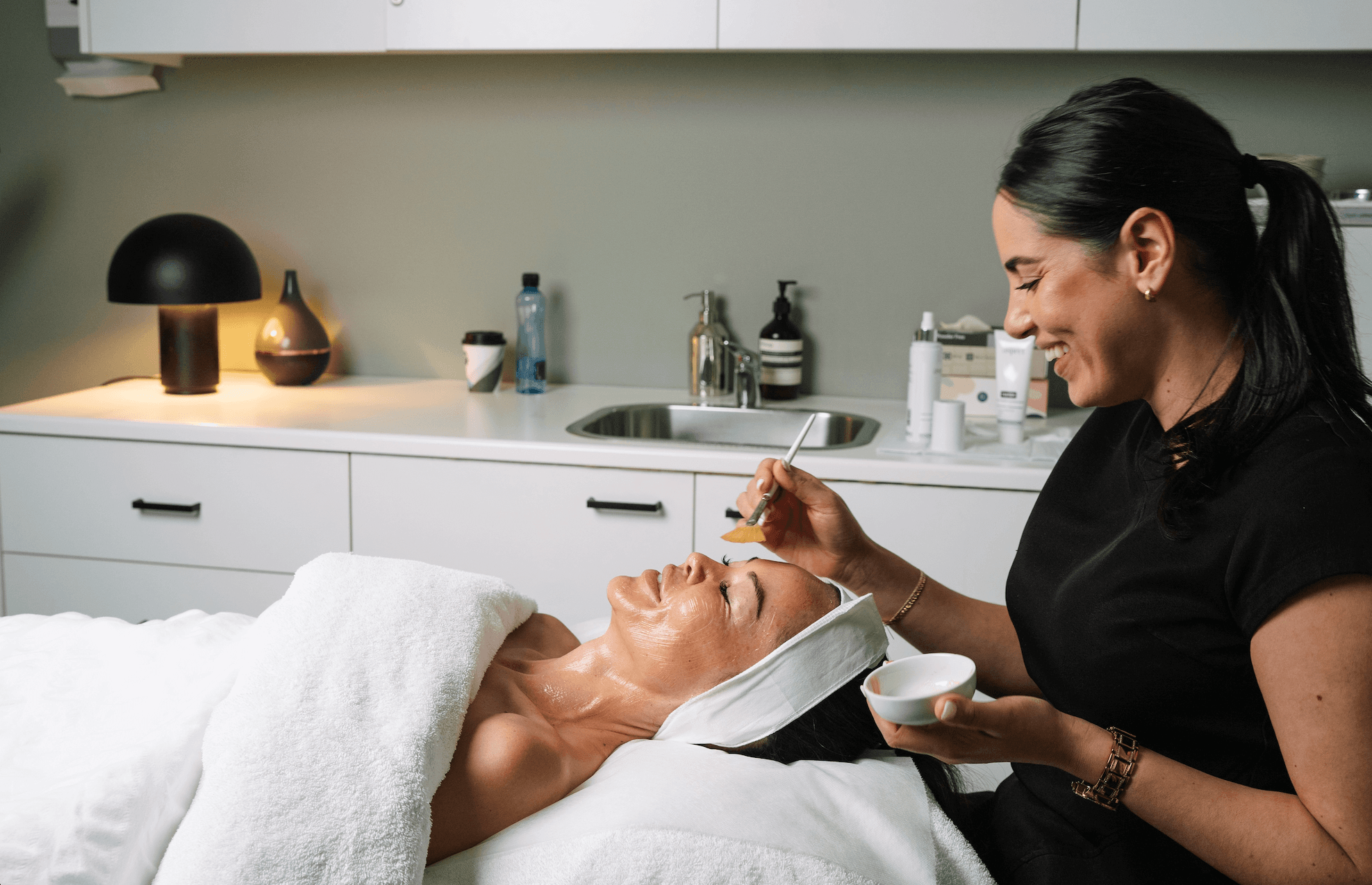 Facial Treatments at Our Bondi Junction Cosmetic Clinic (1)