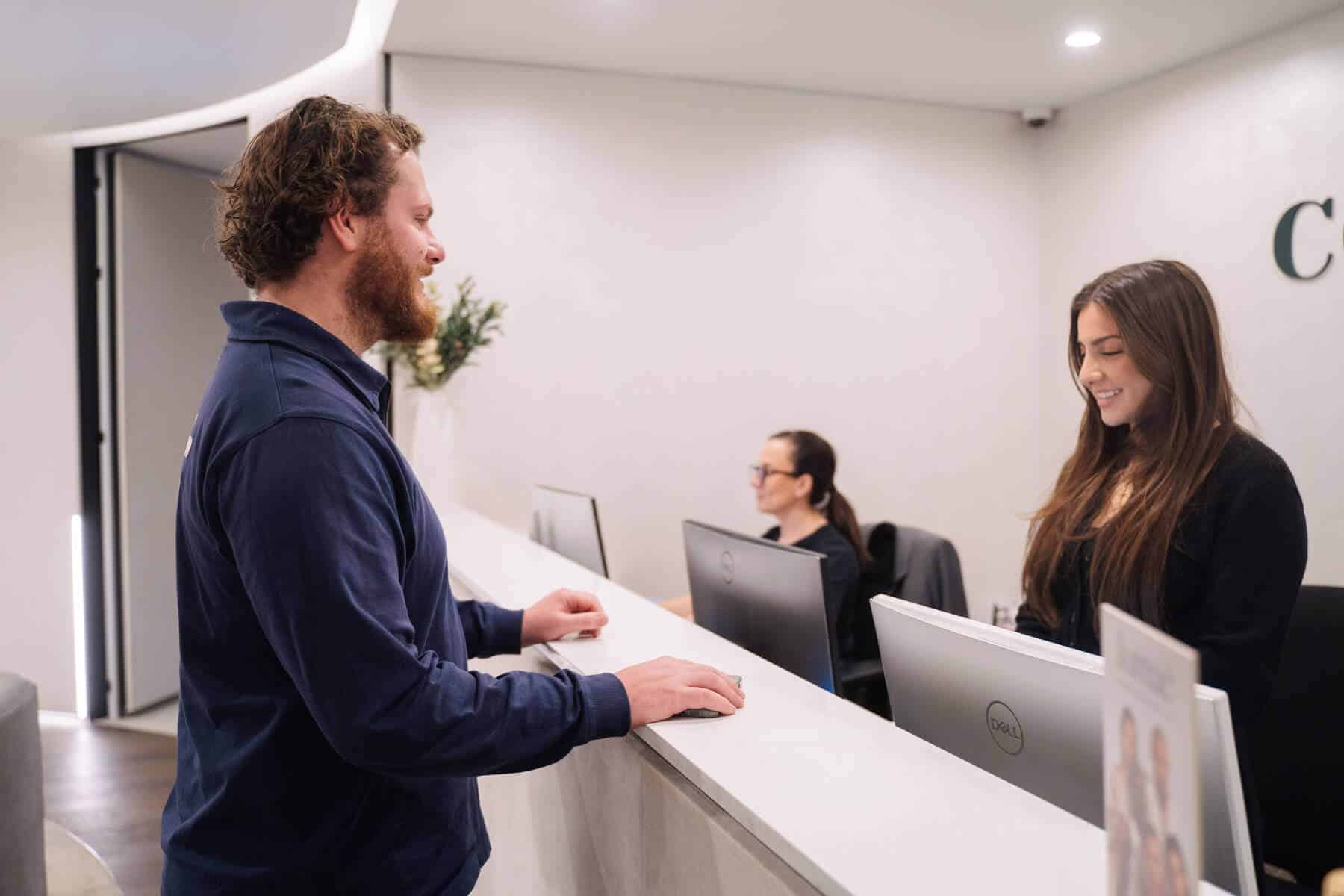 How to book your consulations at Contour Clinics Newtown (1)