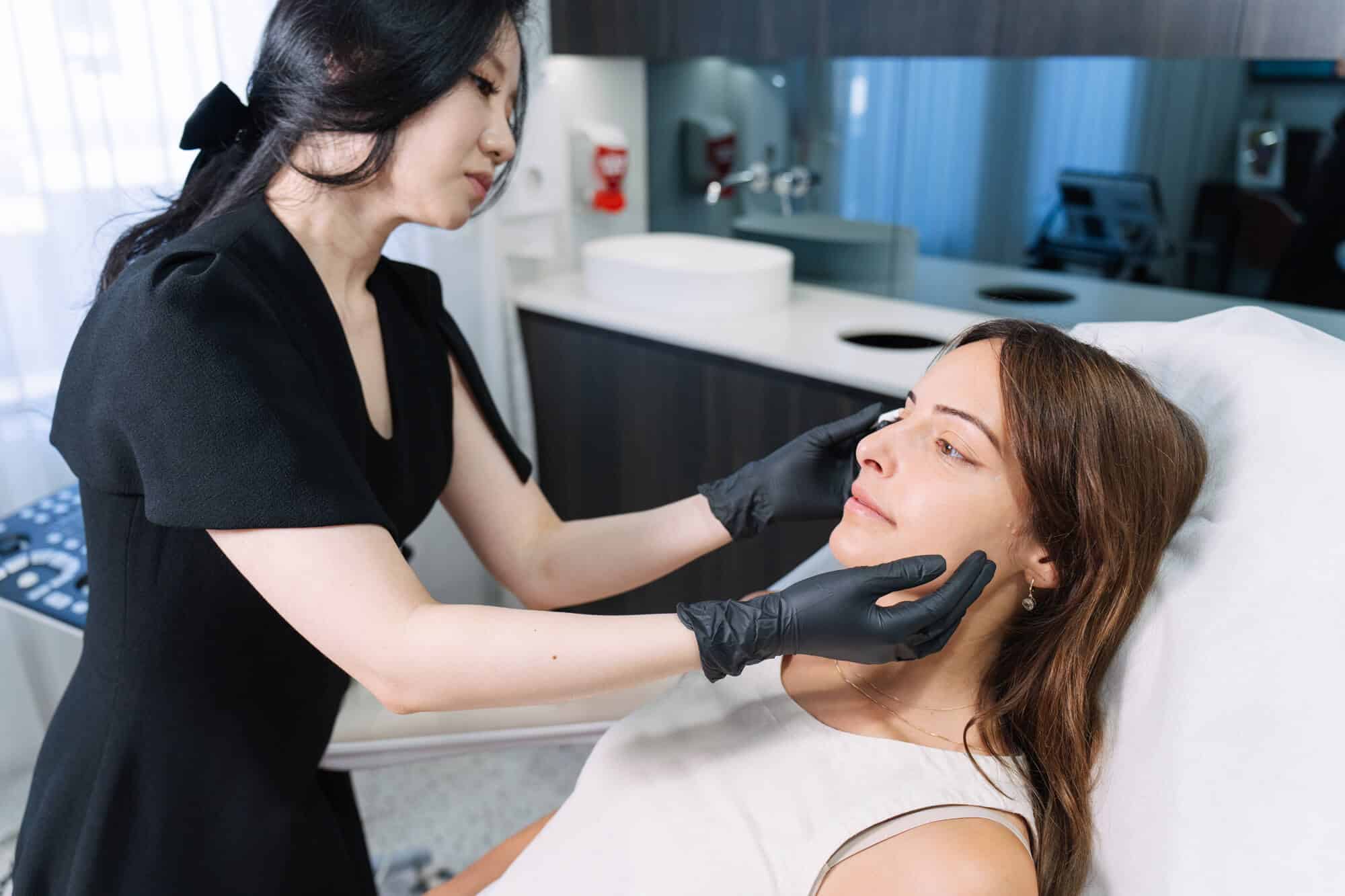 Patient receiving cosmetic treatment with Dr Wendy Kwok at Contour Clinics - cosmetic, skin and laser clinic in Miranda