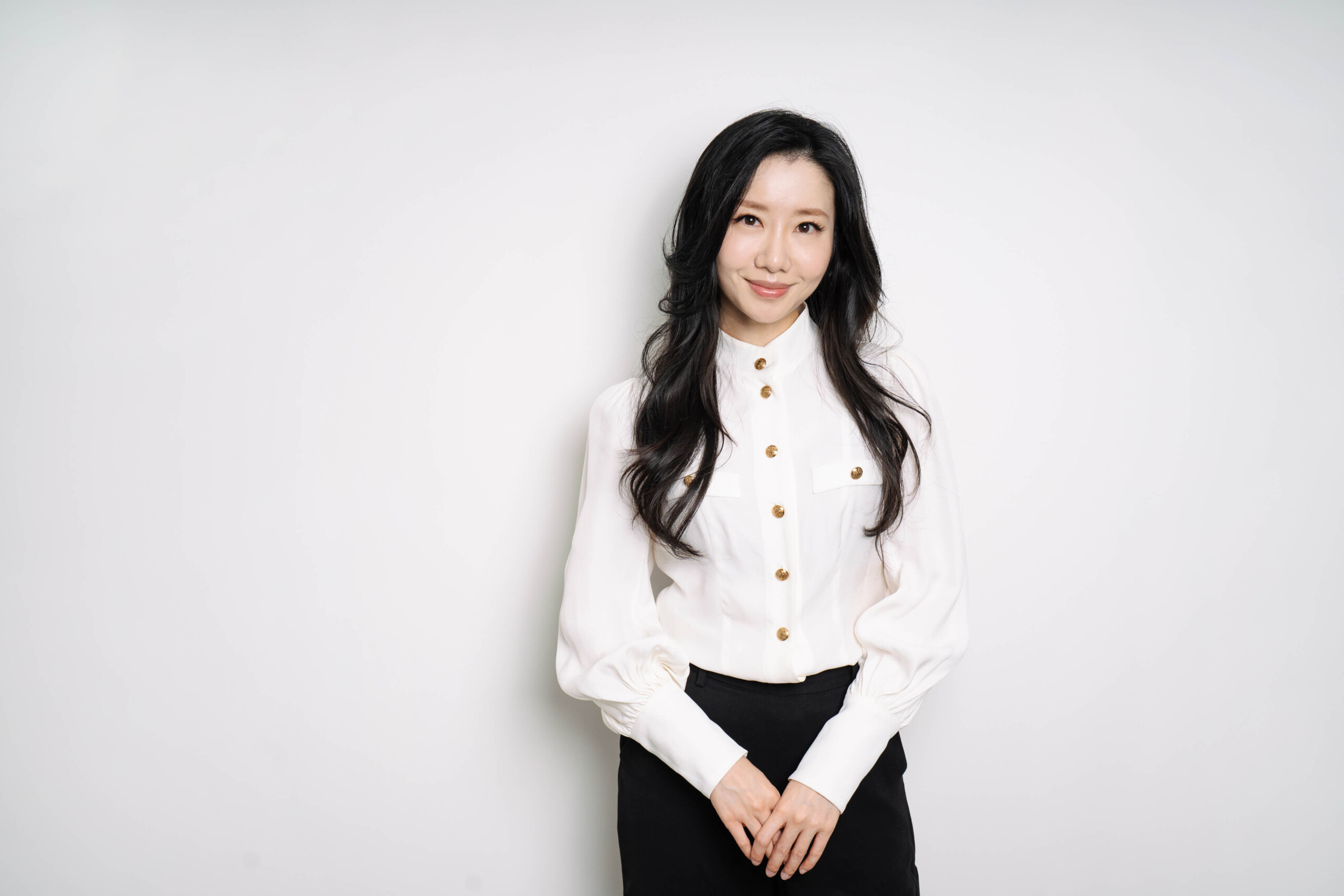 Dr. Wendy Wenfei Kwok