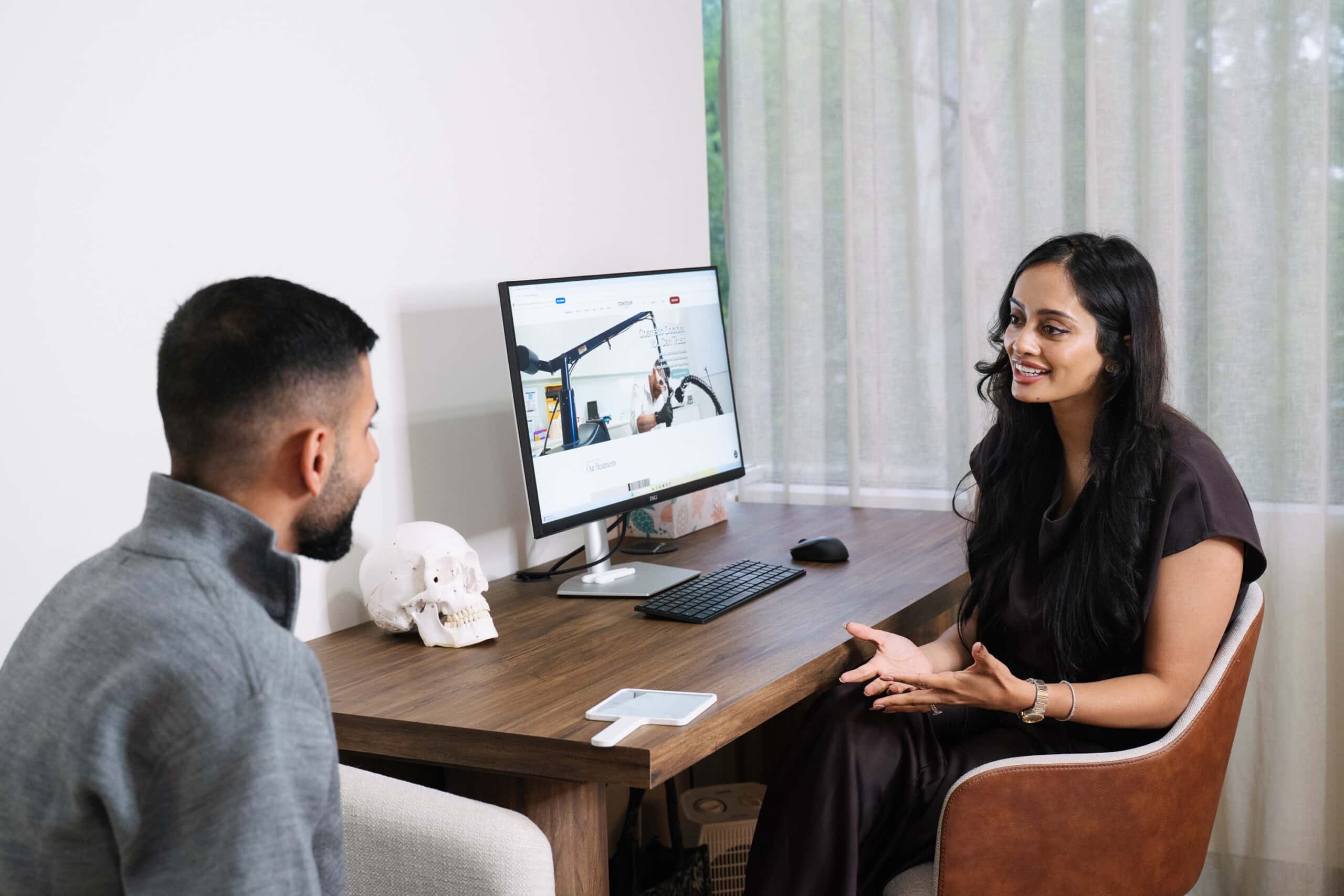 Men’s wrinkle concerns discussed with cosmetic doctors at Contour Clinics